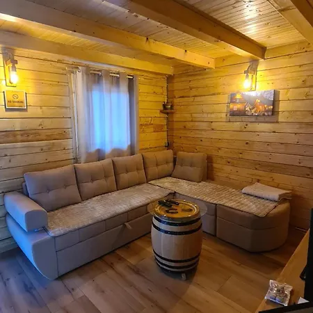 Planinske Kolibe 3 * Sipovo